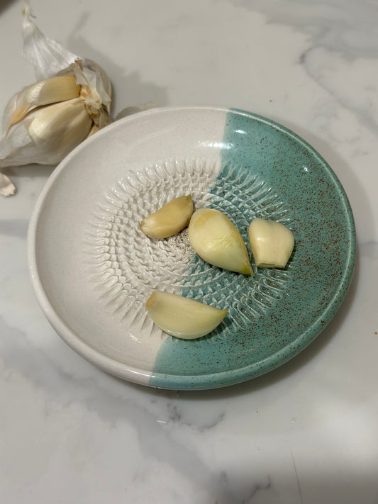 Garlic grater plate